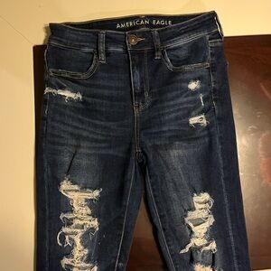 STRETCHY American Eagle ripped skinny jeans